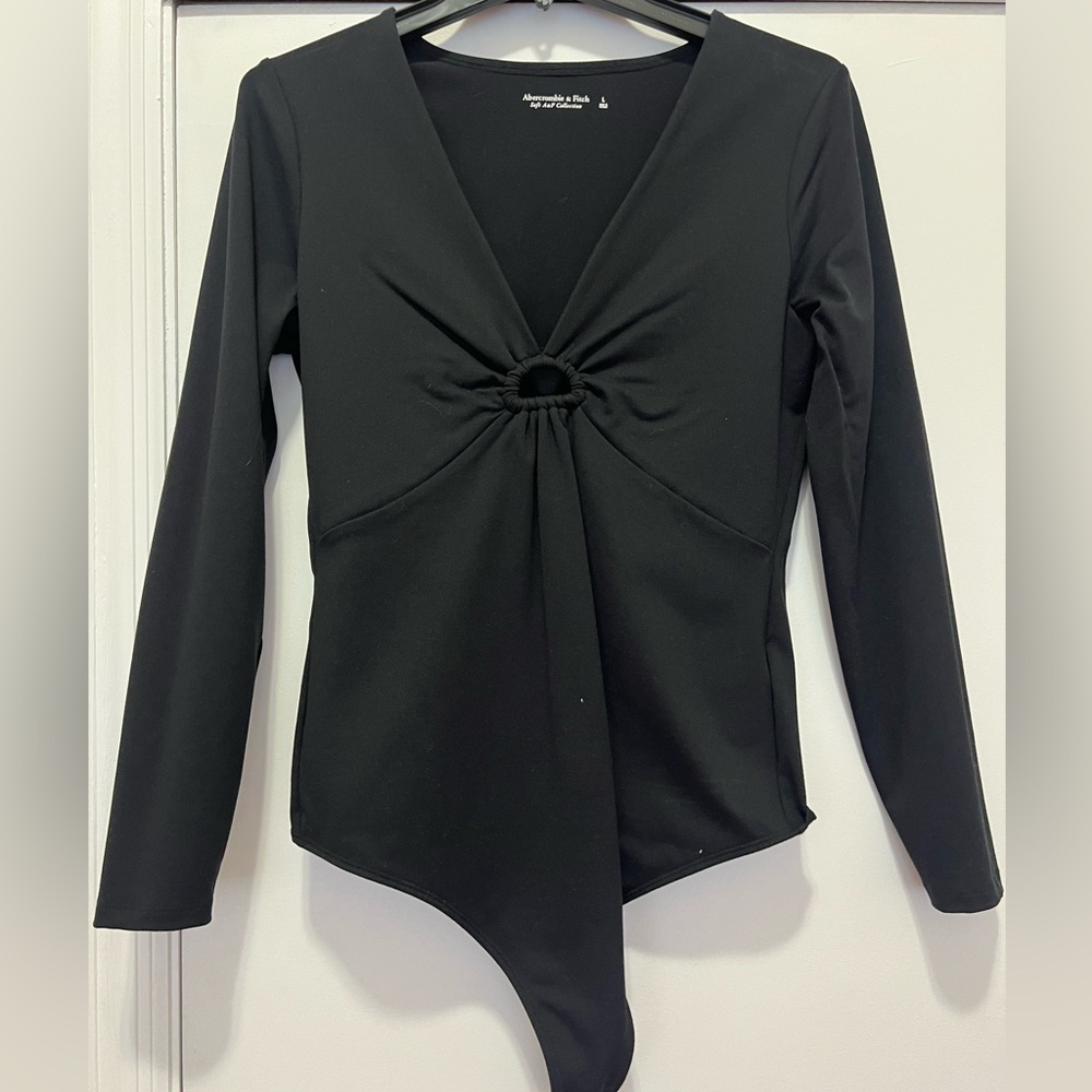 Keyhole Detail Bodysuit